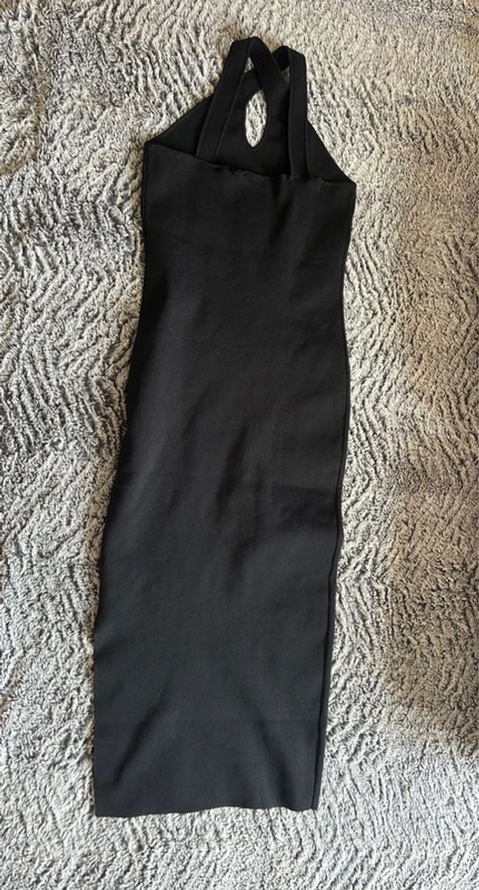 Robe avec fente - photo numéro 2
