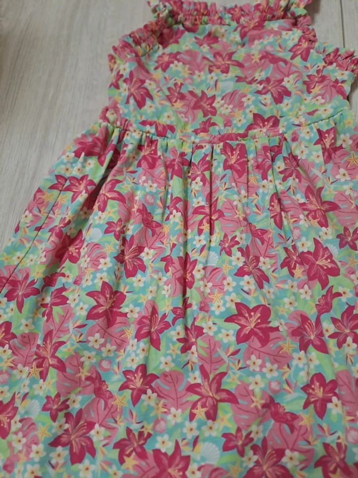 Jolie robe de plage 6A - photo numéro 3