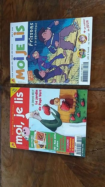 Lot 2 livres moi je lis