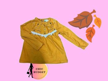 Tee-Shirt Moutarde Éclatant - Élégance et Simplicité pour Jeunes Fashionistas!