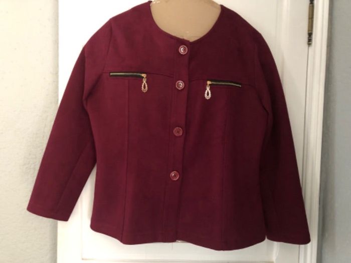 AN25- Veste bordeaux fantaisie T 46-48 portée 1 soirée