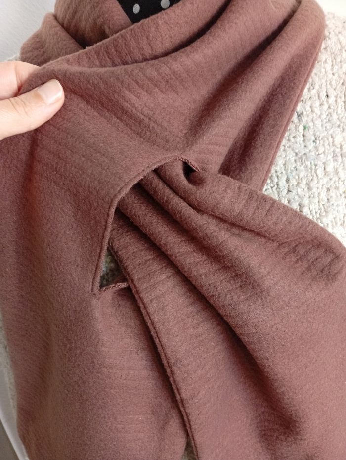 Écharpe chaude couleur Brun - photo numéro 2