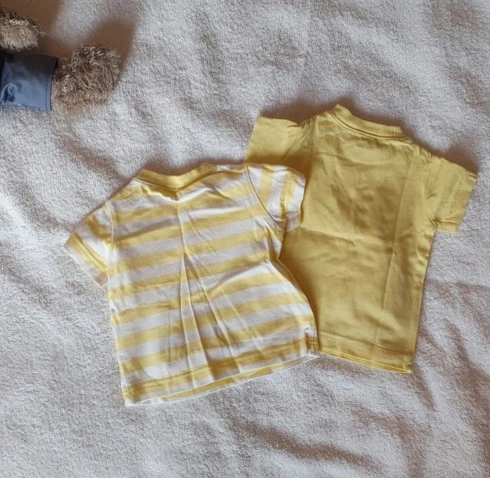 Lot 2 T-shirt 3 mois - photo numéro 2