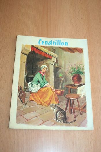 1 Livre 2 Contes de Perrault