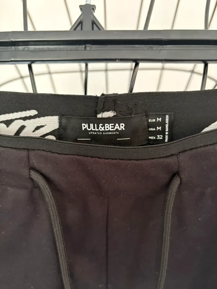 Pull & Bear Joggers Noirs - photo numéro 2