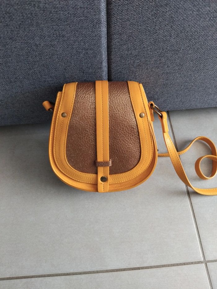Sac bandoulière ocre