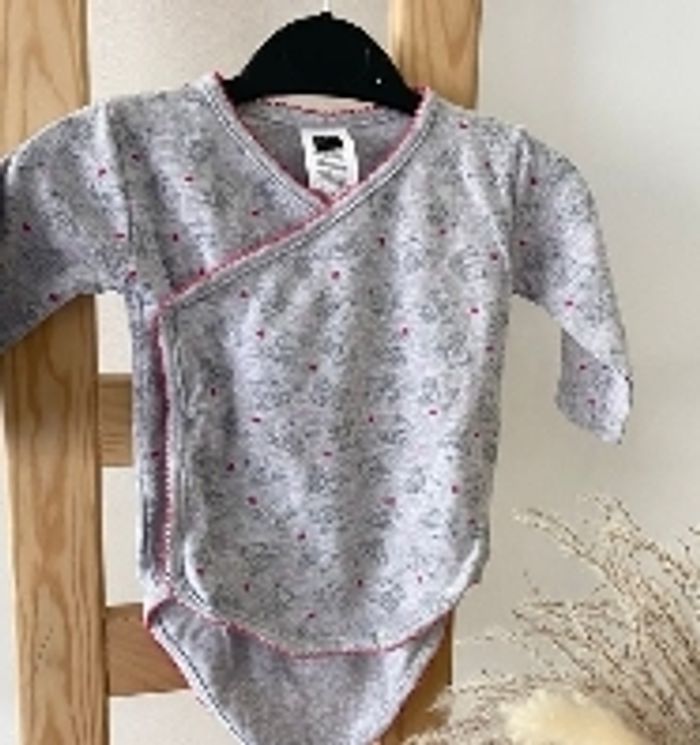 Grenouillère bébé