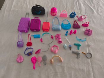 Lot accessoires barbie
