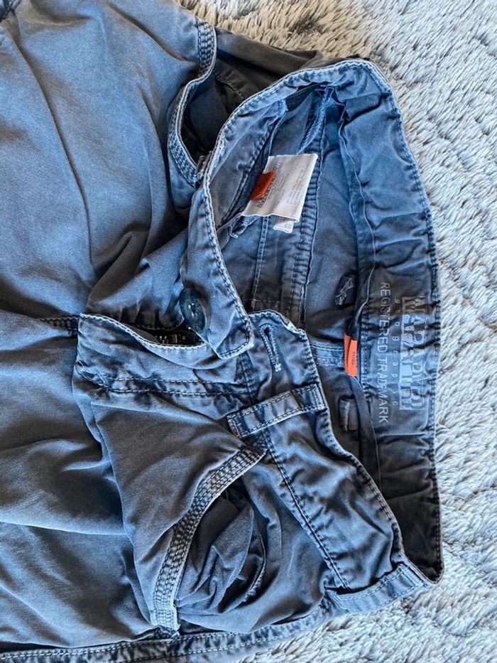 Short gris Napapijri - 6 ans - photo numéro 4