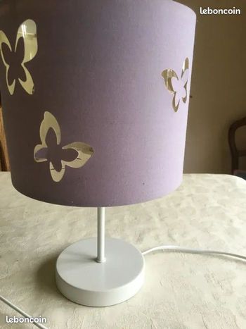 Jolie Lampe de chevet ou de bureau