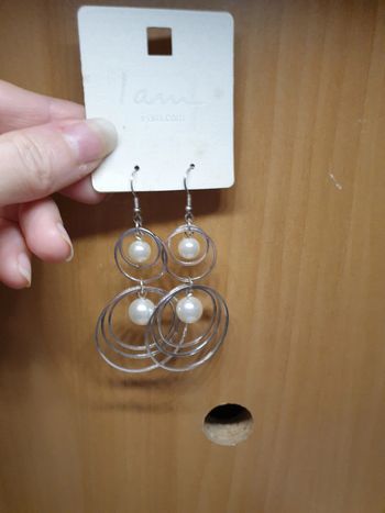 Magnifiques b o perles et anneaux vintage neuves