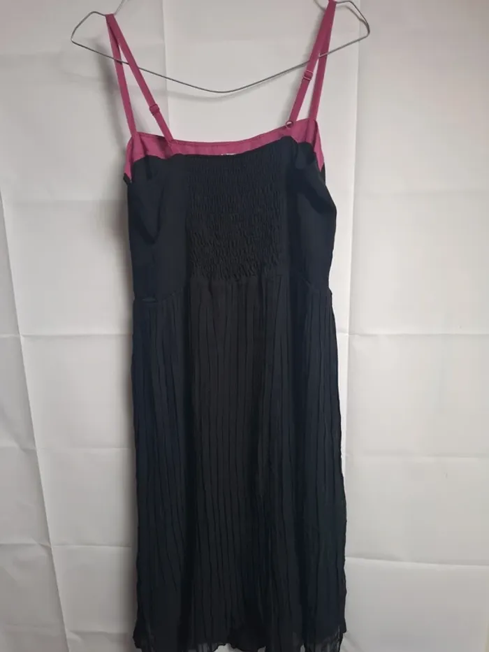 Robe taille 38 - photo numéro 2