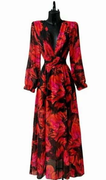 Robe longue noire rouge fleurs 