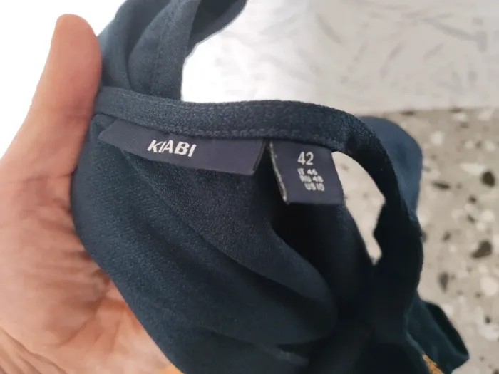 Magnifique robe à sequins marque Kiabi taille 42 - photo numéro 8