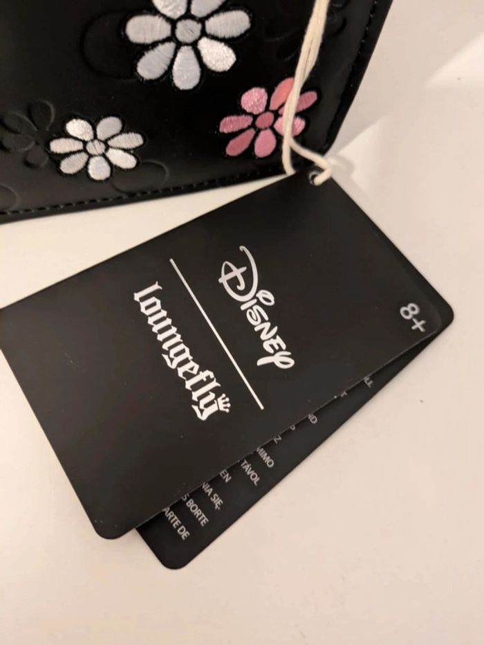 Loungefly sac bandouliere Minnie floral rock the dots - photo numéro 4