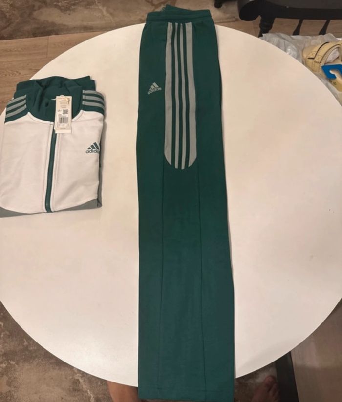 Survêtement Adidas vert/blanc neuf avec étiquette - Taille M - photo numéro 7