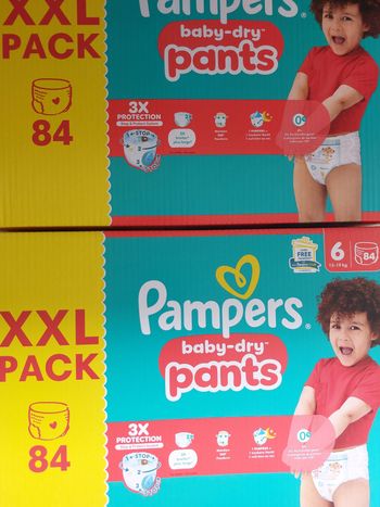 Couche pampers taille 6