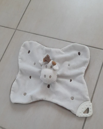 Doudou plat Ptit Bisou vache – jouet enfant