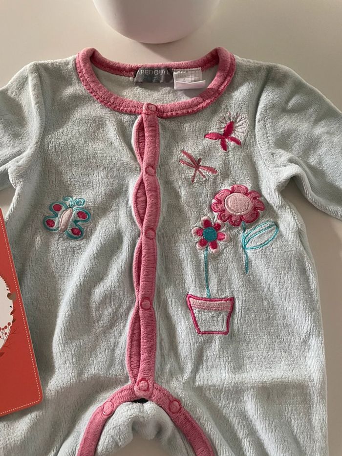 Pyjama 1 mois - photo numéro 2
