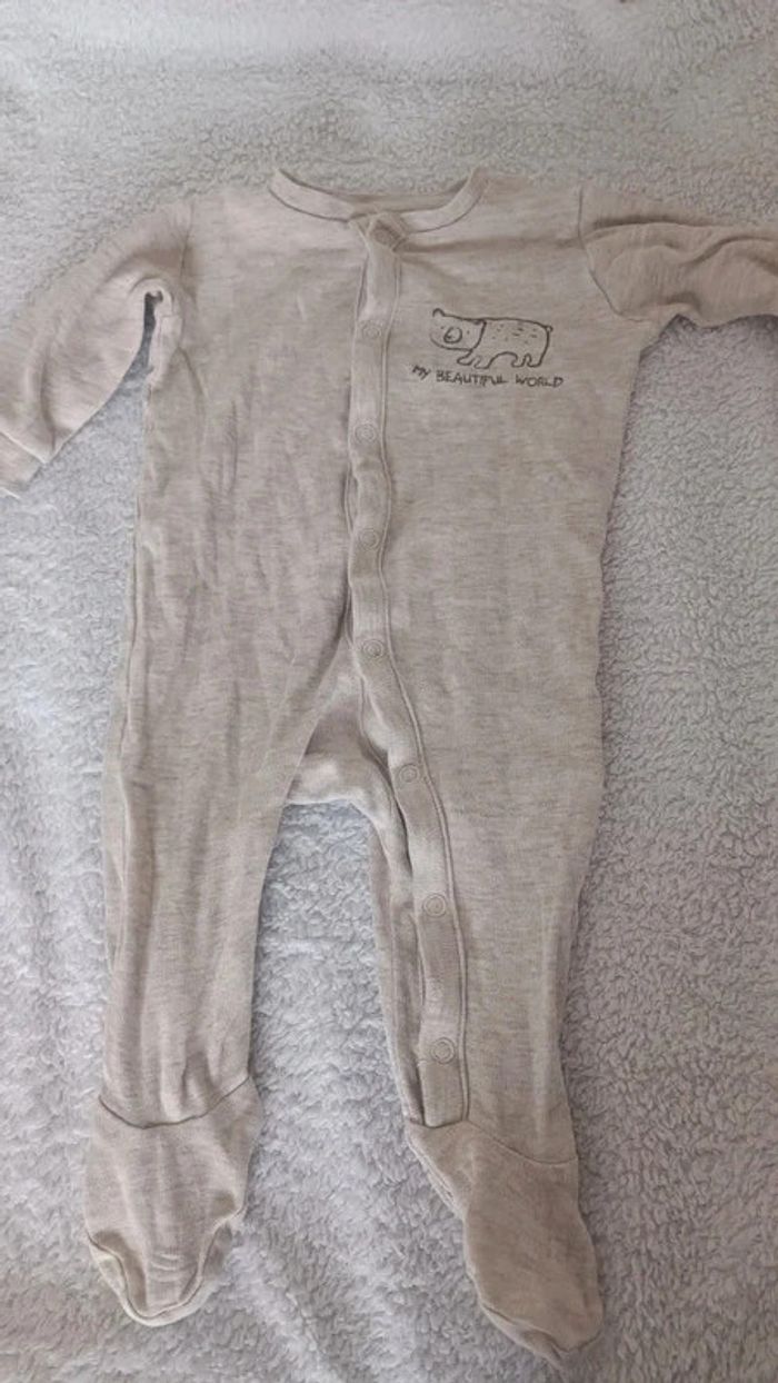 Pyjama 2-4 mois