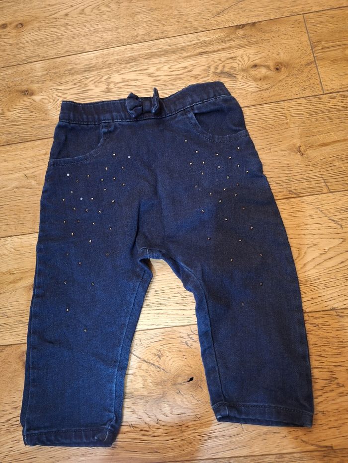 Lots de 4 pantalon fille 18M 80CM - photo numéro 7