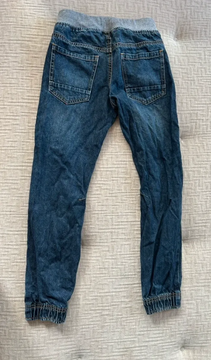 Jeans Taille 10 ans - photo numéro 2