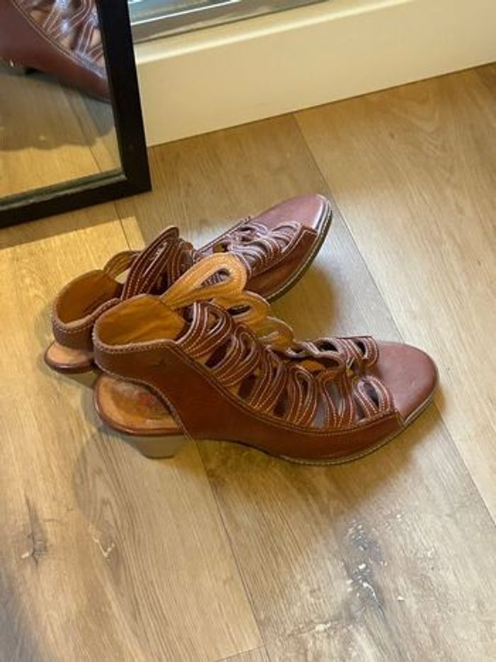 Chaussures talons ouvertes devant ✨ - photo numéro 2