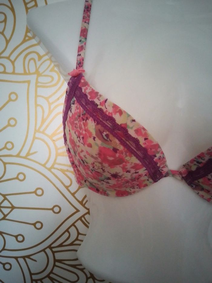 Soutien gorge 75C - photo numéro 2