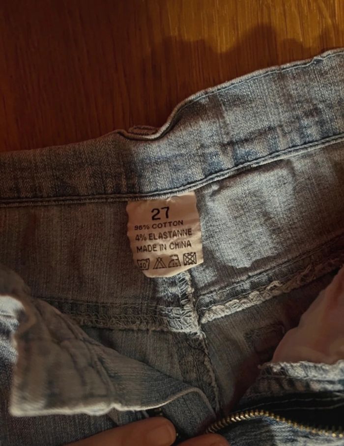 Jeans pantalons court bleu claire taille 36 - photo numéro 2