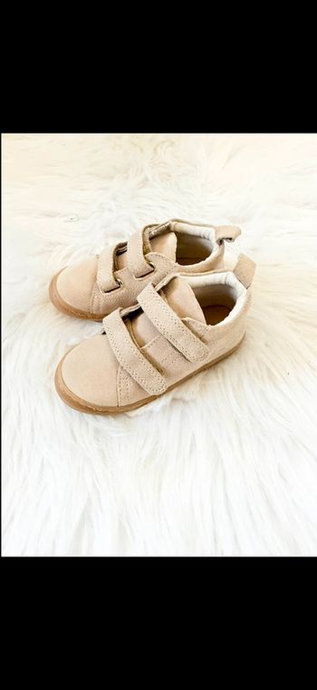 Chaussures bébé Obaïbi / Okaïdi – Taille 22 – beige – Neuf avec étiquette