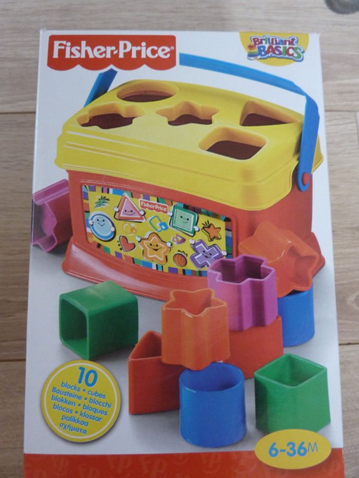 Valise / trieur de formes Fisher price - quasi neuf - photo numéro 2