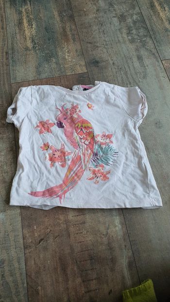 T-shirt kiabi 18 mois en très bon état