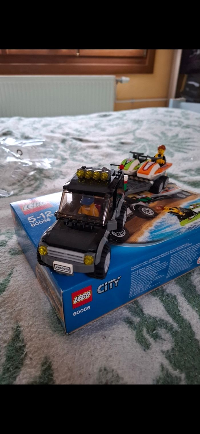 Lego voiture et bateaux - photo numéro 2