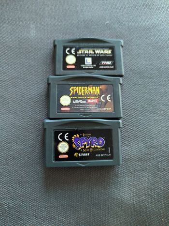 Lot de 3 jeux game boy advance