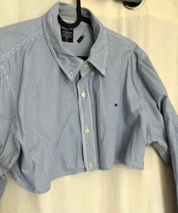 Chemise courte rayée oversize upcyclée Tommy Hilfiger X Marlene rougier