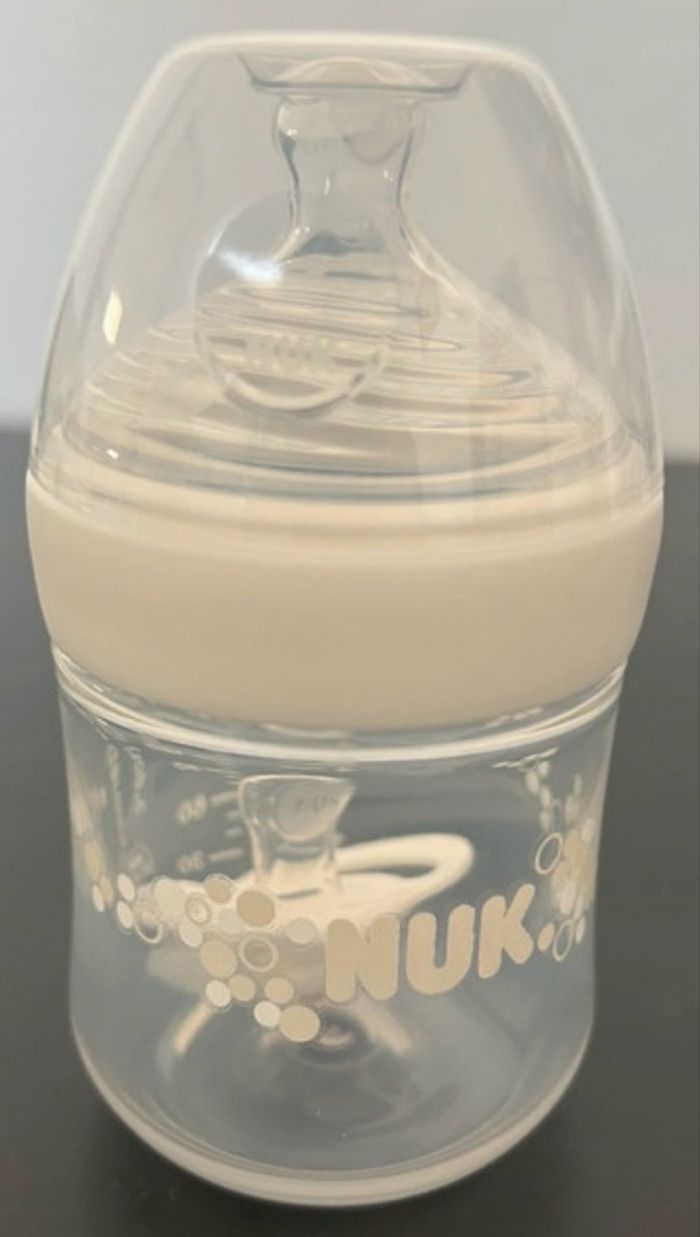 Biberon sucette nuk