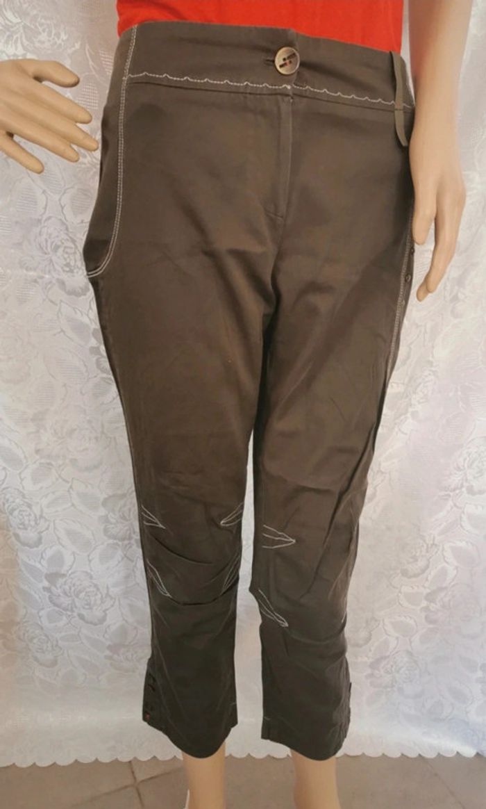 Pantacourt. Kaki. Taille 36.La mode est à vous - photo numéro 2