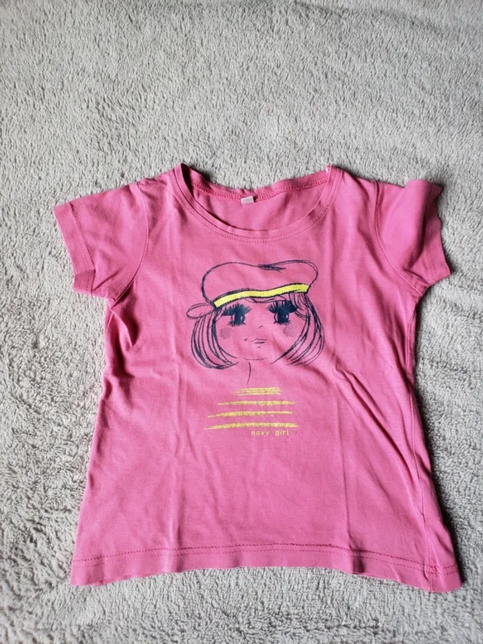 Lot de 12 t-shirts taille 8 ans - photo numéro 17