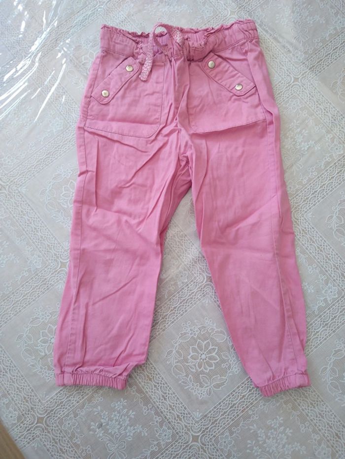 Pantalon léger rose 3 ans