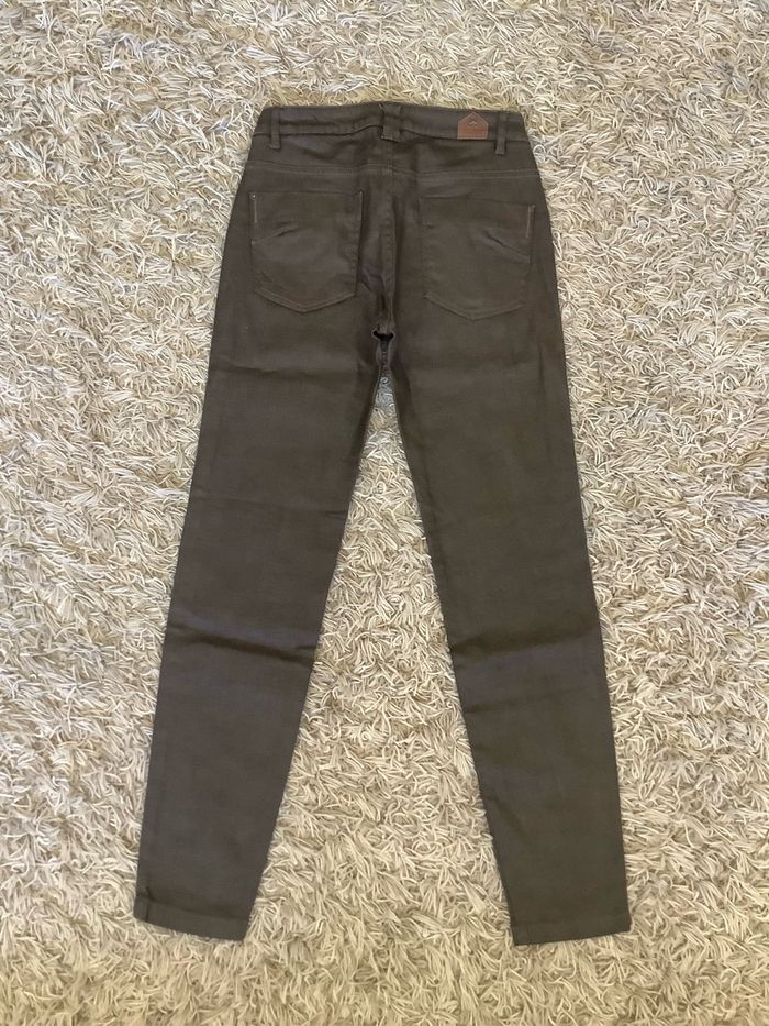 Jeans IKKS en état neuf - photo numéro 2