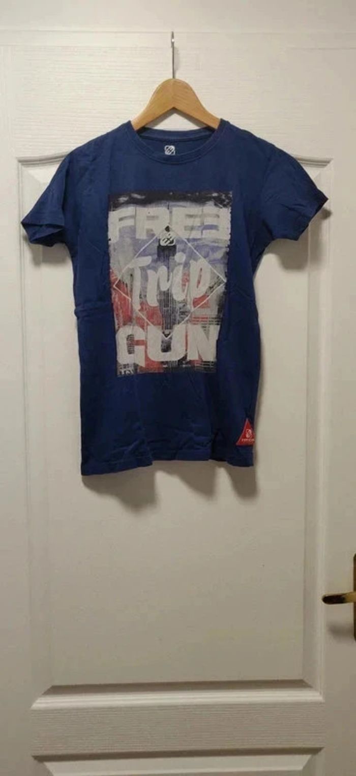 T-shirt de pyjama bleu freegun 14 ans