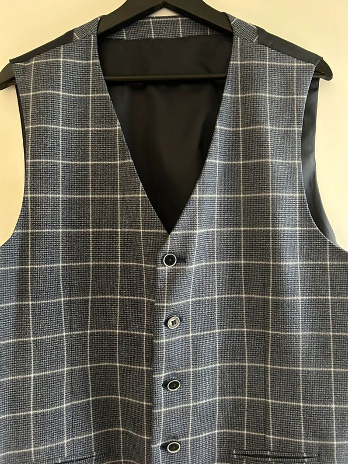 Ensemble de costume - photo numéro 5