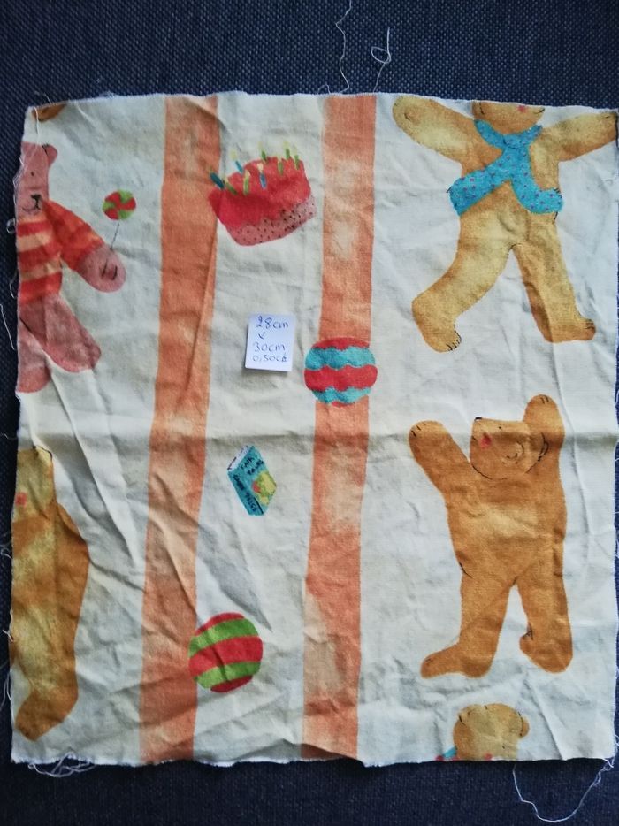 Tissus oursons 28x30cm - photo numéro 2