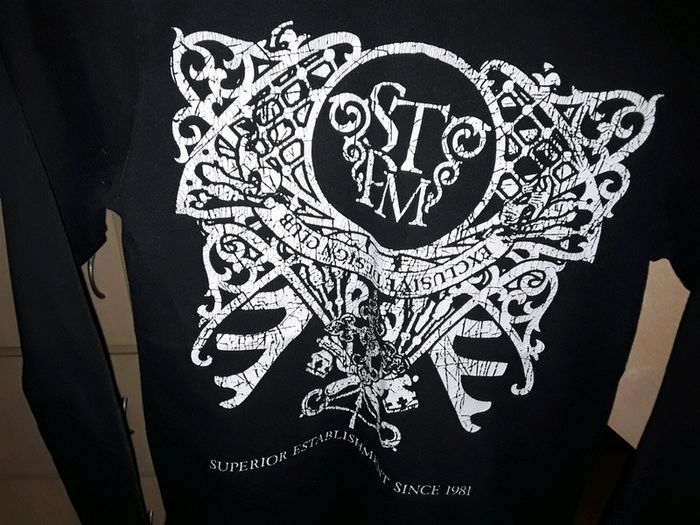 🔵 Tee Shirt noir et blanc motif tribal garçon en 12 ans 🔵 - photo numéro 2