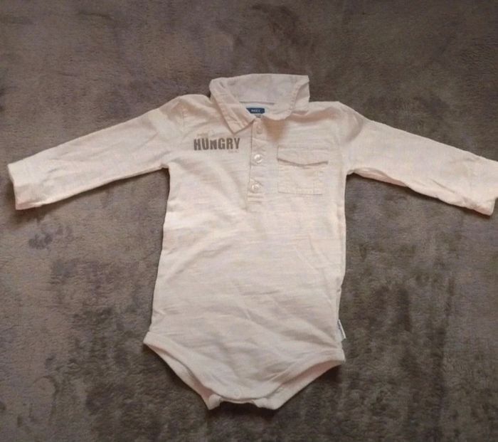 Lot de 4 bodies 3 mois - photo numéro 2