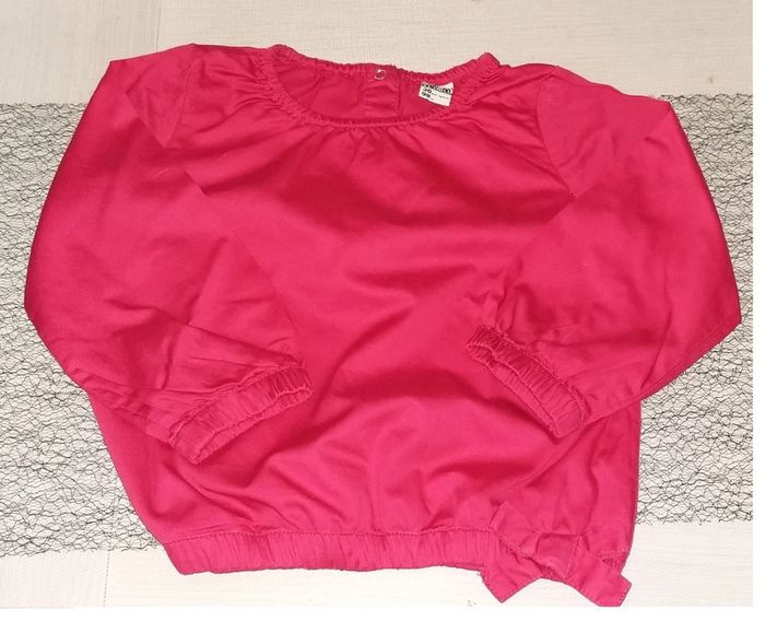 haut type blouse tape à l'oeil 36 mois état neuf - photo numéro 2