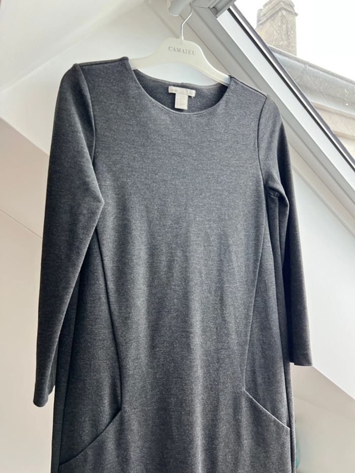 Robe H&M grise - photo numéro 2