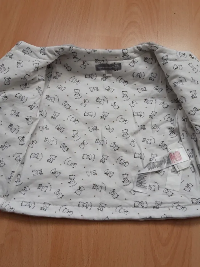 Jolie veste effet matelassée 6 mois - photo numéro 6