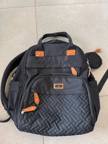 Sac à dos noir, très bon état, 30*40cm