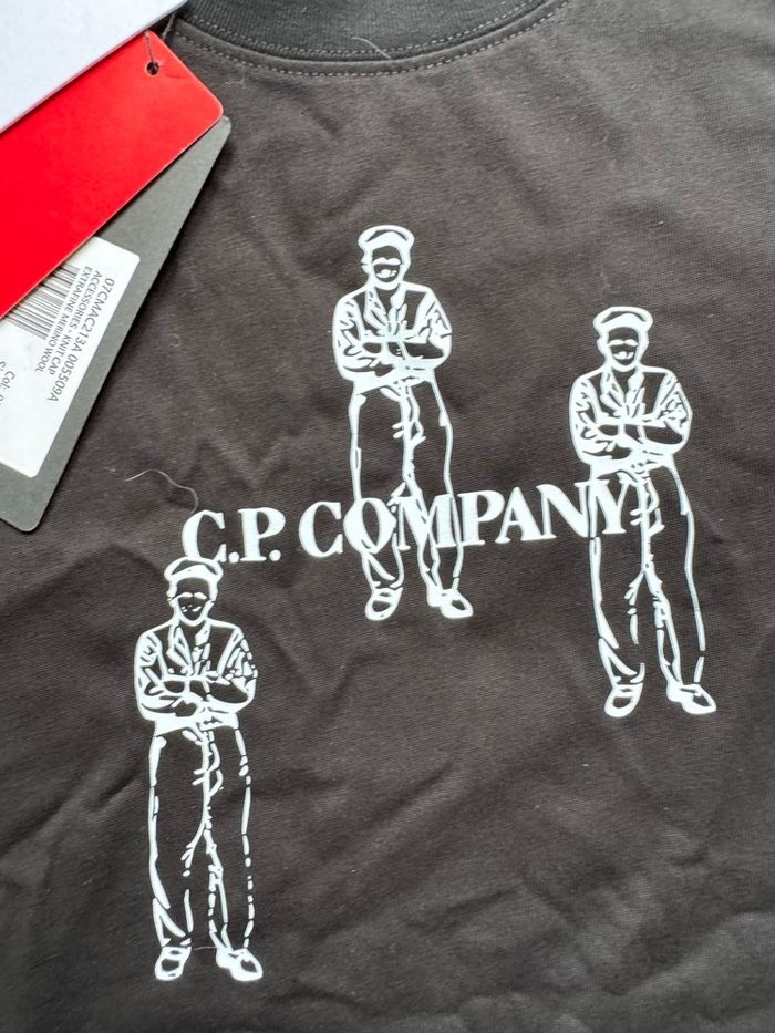 T-shirt Cp Company - photo numéro 3